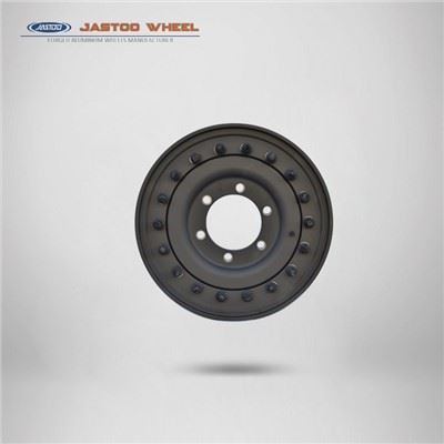 Karinio stiliaus karoliukų ratai